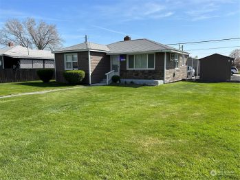 106 G Street NE, Ephrata, WA 98823