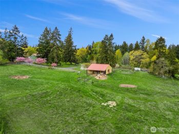 10117 NE (Approx N 2 Acres of Kitsap Street , Bainbridge Island, WA 98110
