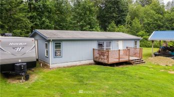 1707 Bonnie Lane , Camano Island, WA 98282