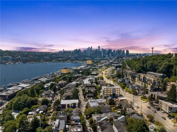 2035 Waverly Place N, Seattle, WA 98109