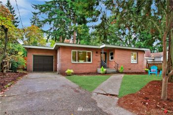 13520 23rd Avenue NE, Seattle, WA 98125
