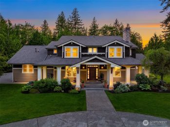 22217 255th Avenue SE, Maple Valley, WA 98038