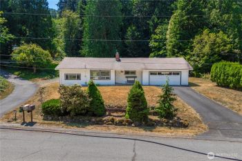 28511 SE Preston Way , Issaquah, WA 98027-8829