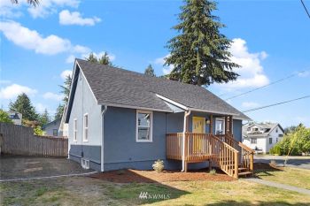1947 Burwell Street , Bremerton, WA 98337
