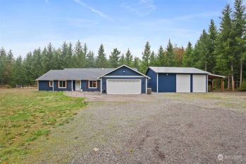 15116 Lindsay Road SE, Yelm, WA 98597