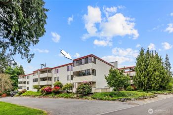 8516 196th Street SW #311, Edmonds, WA 98026