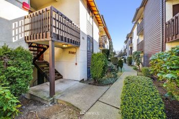 3507 S 160th Street #C6, SeaTac, WA 98188