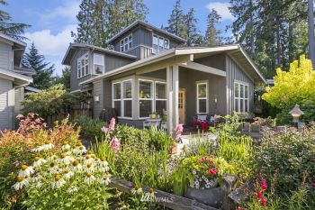7742 Chico Way NW, Bremerton, WA 98312