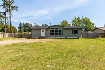 1759 Mark Street , Oak Harbor, WA 98277