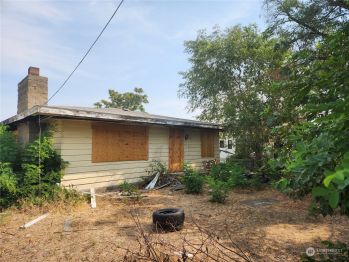 305 S Gibby Road , Moses Lake, WA 98837