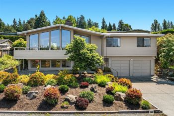 6730 82nd Avenue SE, Mercer Island, WA 98040