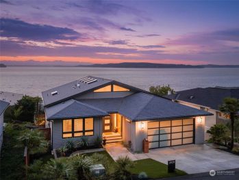 2109 Rainier Street , Steilacoom, WA 98388