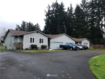 7116 7118 99th Street E, Puyallup, WA 98373