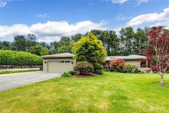 251 Grandview Drive , Sequim, WA 98382-7870