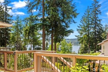 104 Point Fosdick Circle NW, Gig Harbor, WA 98335