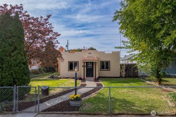 338 6th Ave SW , Ephrata, WA 98823
