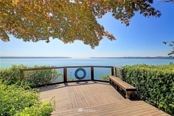 295 S Sunrise Boulevard , Camano Island, WA 98282