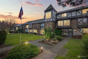 3425 S 176TH Street #283, SeaTac, WA 98188-4044