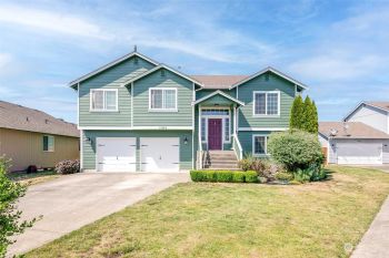 14904 Mountain View Court SE, Yelm, WA 98597