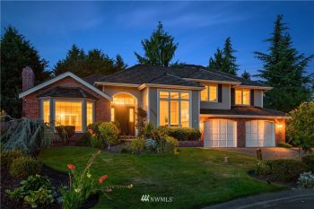 7984 145th Avenue SE, Newcastle, WA 98059