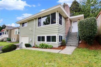 3915 SW Austin Street , Seattle, WA 98136
