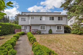15503 Greenwood Avenue N, Shoreline, WA 98133