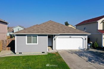 9934 Greenleaf Loop SE, Yelm, WA 98597