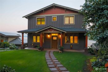 17356 & 17358 Angeline Ave South NE, Suquamish, WA 98392