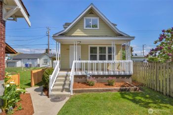2409 Lombard Avenue #C, Everett, WA 98201