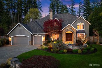 2214 247th Court NE, Sammamish, WA 98074