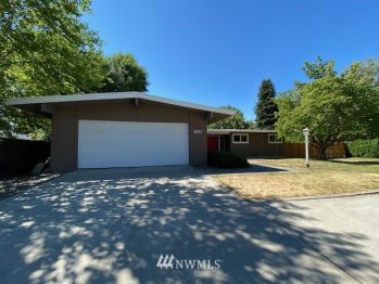 1617 Orchard Avenue , Wenatchee, WA 98801