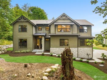 8005 213th Avenue SE, Snohomish, WA 98290
