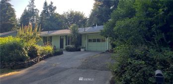 8011 Mazama Street SW, Olympia, WA 98512-2461
