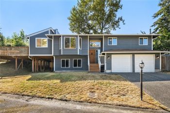 10639 68th Place S, Seattle, WA 98178