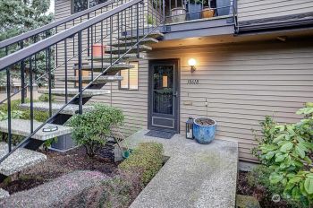 10618 Glen Acres Drive S, Seattle, WA 98168