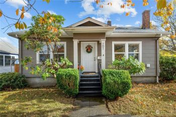 701 N Cedar Street , Tacoma, WA 98406