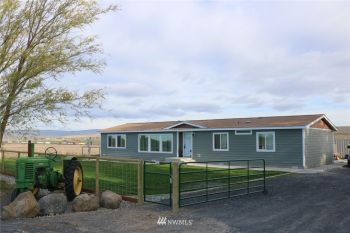 3014 Road 20 NE, Soap Lake, WA 98851