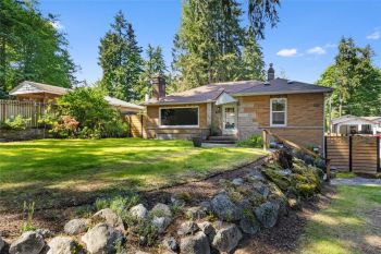7715 236th Street SW, Edmonds, WA 98026
