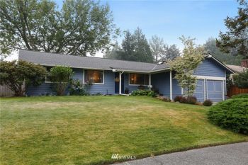 4806 224th Street SW, Mountlake Terrace, WA 98043