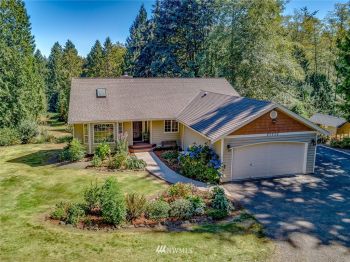 27770 Resource Ridge Avenue NE, Kingston, WA 98346