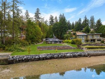 341 Island Boulevard , Fox Island, WA 98333