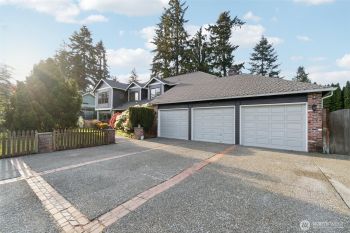 7723 132nd Street Ct E, Puyallup, WA 98373