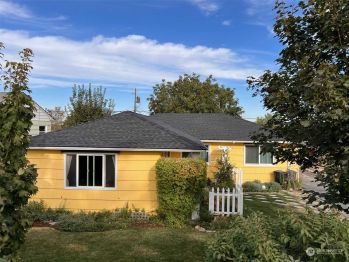 210 Mocliff Road , Ephrata, WA 98823