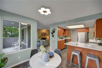 17417 Ashworth Avenue N #203, Shoreline, WA 98133-5462