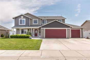 606 Hilltop Avenue NE, Quincy, WA 98848
