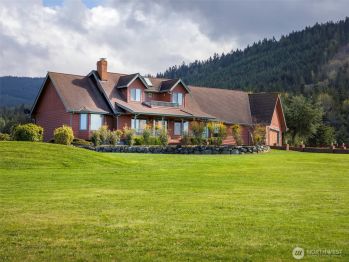 2594 Happy Valley Road , Sequim, WA 98382