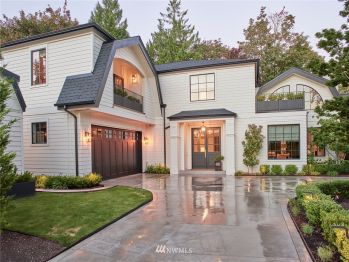 2414 71st Street SE, Mercer Island, WA 98040