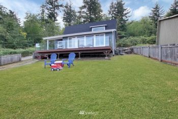 234 Mashell Avenue S, Eatonville, WA 98328