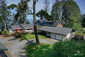 6418 Admiralty Way , Freeland, WA 98249