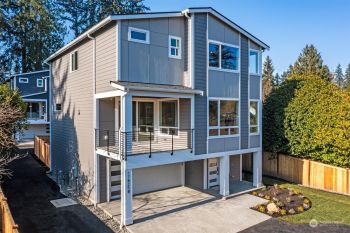 17825 Wallingford Avenue N #B, Shoreline, WA 98133